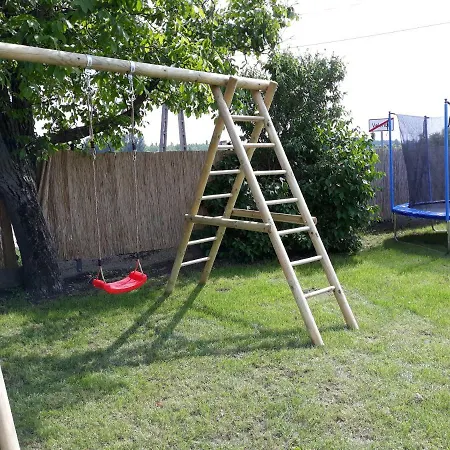 Velencesun Medences Apartman Haz *
