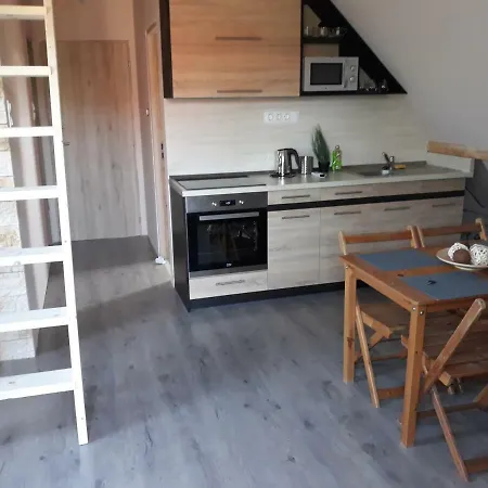 Velencesun Medences Apartman Haz *