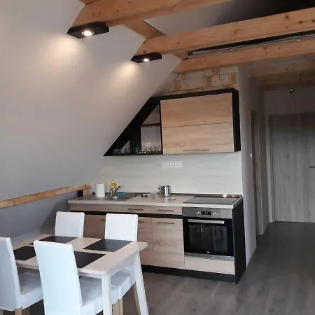 Velencesun Medences Apartman Haz